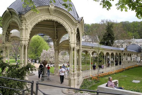 karlovy-vary2.jpg